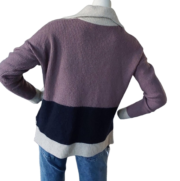 MADWELL WOMEN'S LONG SLEEVES MULTICOLORED SWEATER  SIZE XSMALL - Picture 2 of 5